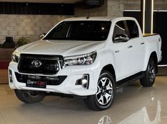 TOYOTA HILUX 2.8 SRX 4X4 CD 16V 2018/2019 GRIFFCAR MULTIMARCAS DOIS IRMÃOS / Carros no Vale