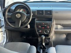 VOLKSWAGEN FOX 1.0 MI 8V 2009/2009 GRIFFCAR MULTIMARCAS DOIS IRMÃOS / Carros no Vale