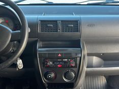 VOLKSWAGEN FOX 1.0 MI 8V 2009/2009 GRIFFCAR MULTIMARCAS DOIS IRMÃOS / Carros no Vale