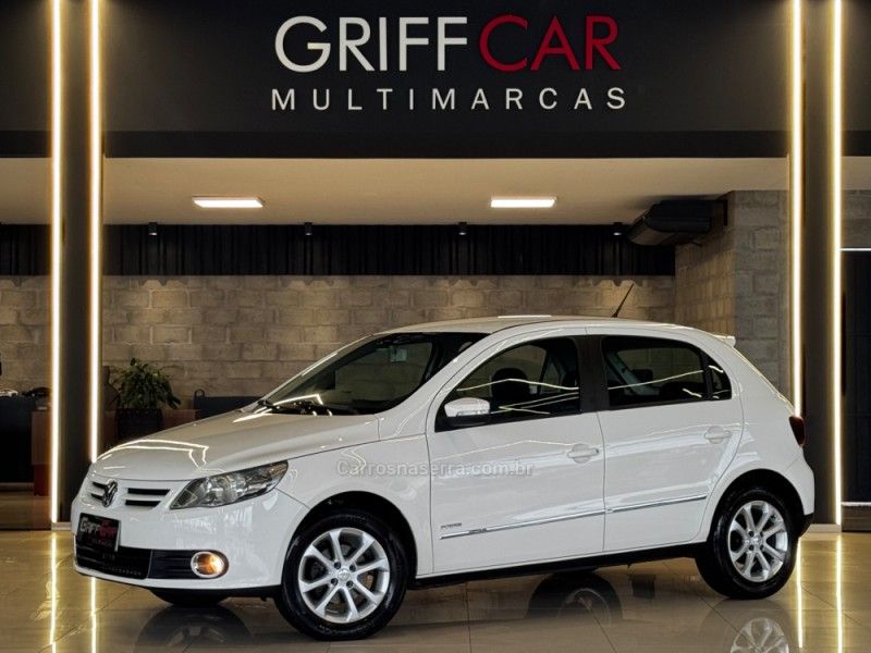 VOLKSWAGEN GOL 1.6 MI POWER 8V 2010/2011 GRIFFCAR MULTIMARCAS DOIS IRMÃOS / Carros no Vale