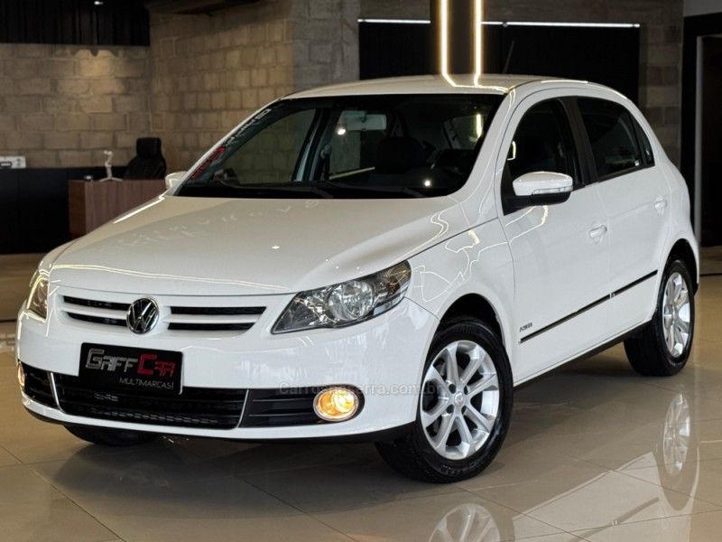 VOLKSWAGEN GOL 1.6 MI POWER 8V 2010/2011 GRIFFCAR MULTIMARCAS DOIS IRMÃOS / Carros no Vale