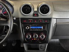 VOLKSWAGEN GOL 1.6 MI POWER 8V 2010/2011 GRIFFCAR MULTIMARCAS DOIS IRMÃOS / Carros no Vale