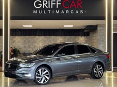 VOLKSWAGEN JETTA 1.4 R-LINE 250 16V TSI 2019/2020 GRIFFCAR MULTIMARCAS DOIS IRMÃOS / Carros no Vale