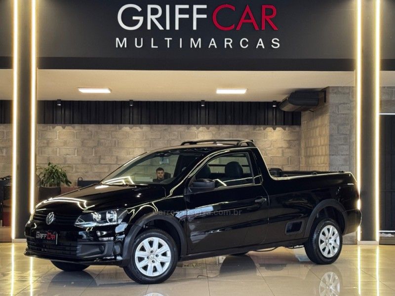 VOLKSWAGEN SAVEIRO 1.6 MI TRENDLINE CS 8V 2015/2015 GRIFFCAR MULTIMARCAS DOIS IRMÃOS / Carros no Vale