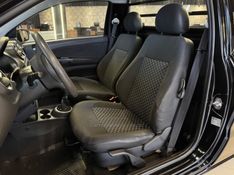 VOLKSWAGEN SAVEIRO 1.6 MI TRENDLINE CS 8V 2015/2015 GRIFFCAR MULTIMARCAS DOIS IRMÃOS / Carros no Vale