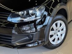 VOLKSWAGEN SAVEIRO 1.6 MI TRENDLINE CS 8V 2015/2015 GRIFFCAR MULTIMARCAS DOIS IRMÃOS / Carros no Vale