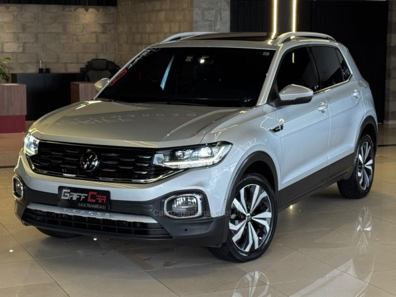 VOLKSWAGEN T-CROSS 1.4 HIGHLINE TSI 16V 2023/2023 GRIFFCAR MULTIMARCAS DOIS IRMÃOS / Carros no Vale