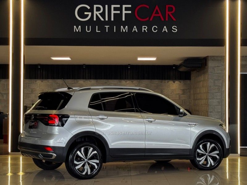 VOLKSWAGEN T-CROSS 1.4 HIGHLINE TSI 16V 2023/2023 GRIFFCAR MULTIMARCAS DOIS IRMÃOS / Carros no Vale
