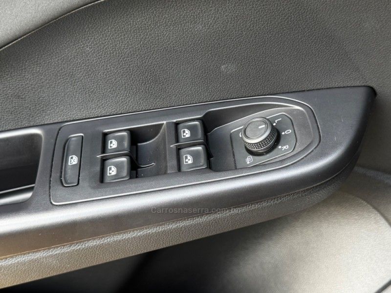 VOLKSWAGEN TAOS 1.4 16V HIGHLINE TSI 2024/2024 GRIFFCAR MULTIMARCAS DOIS IRMÃOS / Carros no Vale VOLKSWAGEN TAOS 1.4 16V HIGHLINE TSI 2024/2024 GRIFFCAR MULTIMARCAS DOIS IRMÃOS / Carros no Vale