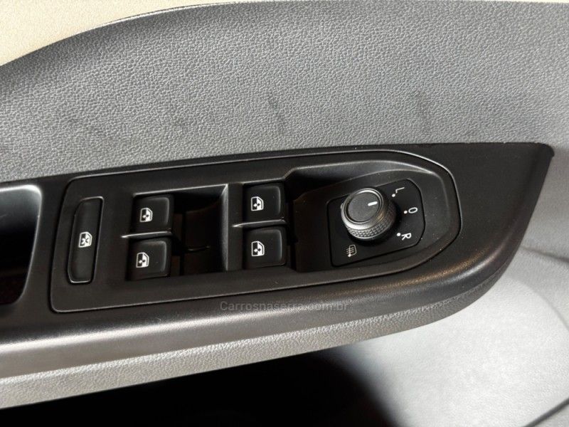 VOLKSWAGEN TAOS 1.4 16V HIGHLINE TSI 2022/2022 GRIFFCAR MULTIMARCAS DOIS IRMÃOS / Carros no Vale VOLKSWAGEN TAOS 1.4 16V HIGHLINE TSI 2022/2022 GRIFFCAR MULTIMARCAS DOIS IRMÃOS / Carros no Vale