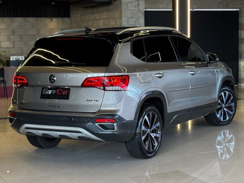 VOLKSWAGEN TAOS 1.4 16V HIGHLINE TSI 2022/2022 GRIFFCAR MULTIMARCAS DOIS IRMÃOS / Carros no Vale VOLKSWAGEN TAOS 1.4 16V HIGHLINE TSI 2022/2022 GRIFFCAR MULTIMARCAS DOIS IRMÃOS / Carros no Vale