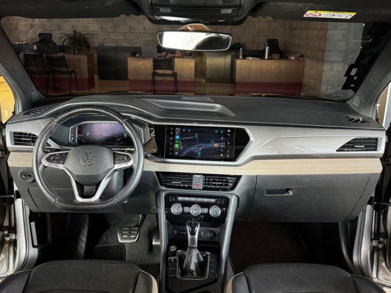 VOLKSWAGEN TAOS 1.4 16V HIGHLINE TSI 2022/2022 GRIFFCAR MULTIMARCAS DOIS IRMÃOS / Carros no Vale VOLKSWAGEN TAOS 1.4 16V HIGHLINE TSI 2022/2022 GRIFFCAR MULTIMARCAS DOIS IRMÃOS / Carros no Vale
