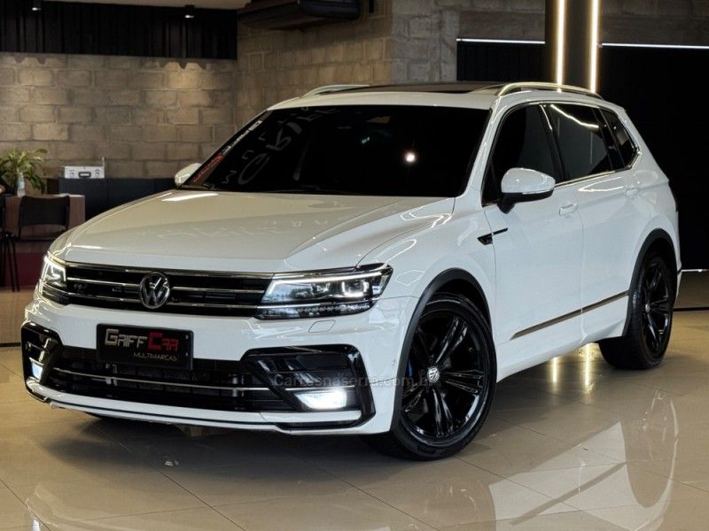 VOLKSWAGEN TIGUAN 2.0 TSI R-LINE 350 16V 2018/2018 GRIFFCAR MULTIMARCAS DOIS IRMÃOS / Carros no Vale VOLKSWAGEN TIGUAN 2.0 TSI R-LINE 350 16V 2018/2018 GRIFFCAR MULTIMARCAS DOIS IRMÃOS / Carros no Vale