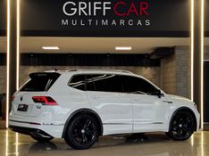 VOLKSWAGEN TIGUAN 2.0 TSI R-LINE 350 16V 2018/2018 GRIFFCAR MULTIMARCAS DOIS IRMÃOS / Carros no Vale