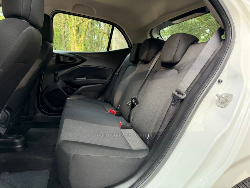 FIAT ARGO 1.0 DRIVE 6V 2024/2025 KASPER VEÍCULOS DOIS IRMÃOS / Carros no Vale