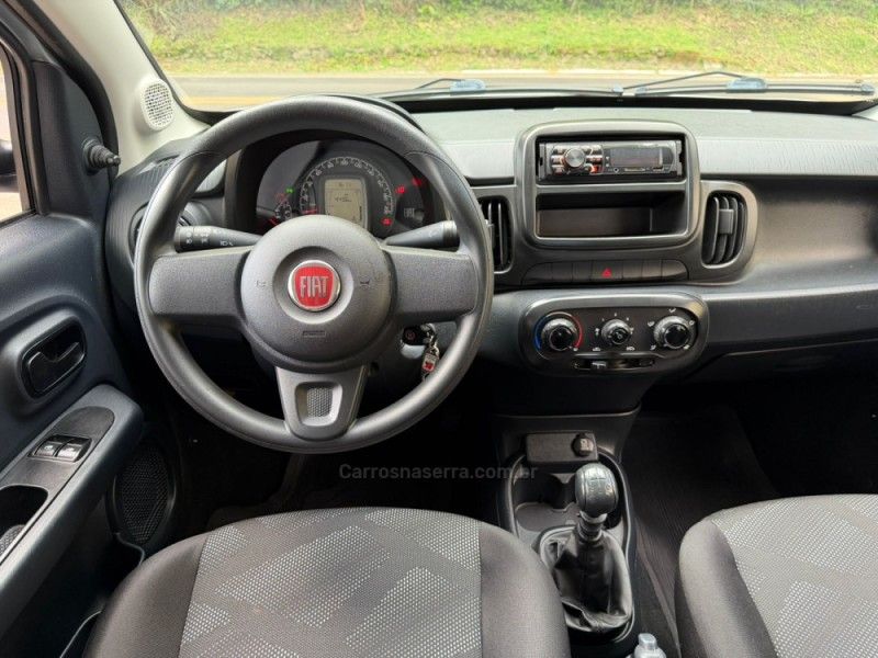 FIAT MOBI 1.0 8V EVO LIKE 2019/2020 KASPER VEÍCULOS DOIS IRMÃOS / Carros no Vale