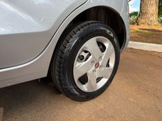 FIAT MOBI 1.0 8V EVO LIKE 2019/2020 KASPER VEÍCULOS DOIS IRMÃOS / Carros no Vale