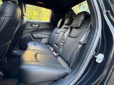 FIAT TORO 2.0 16V ULTRA 4X4 AT9 2019/2020 KASPER VEÍCULOS DOIS IRMÃOS / Carros no Vale