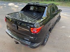 FIAT TORO 2.0 16V ULTRA 4X4 AT9 2019/2020 KASPER VEÍCULOS DOIS IRMÃOS / Carros no Vale