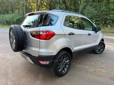 FORD ECOSPORT 1.6 FREESTYLE 16V 2016/2017 KASPER VEÍCULOS DOIS IRMÃOS / Carros no Vale
