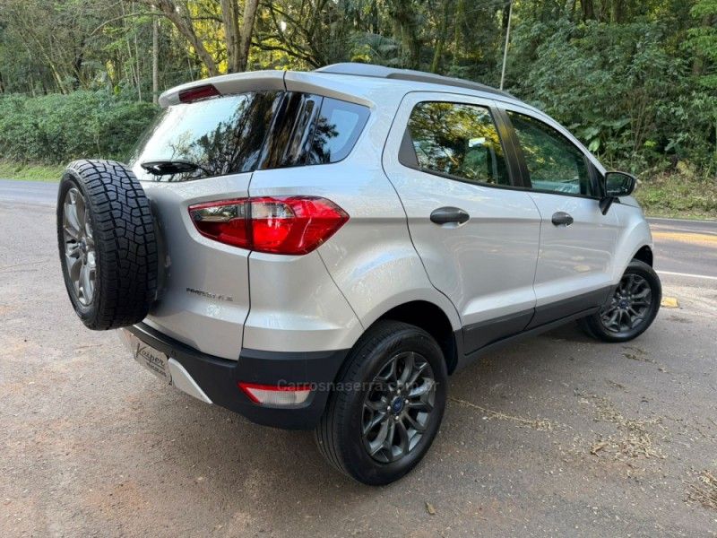 FORD ECOSPORT 1.6 FREESTYLE 16V 2016/2017 KASPER VEÍCULOS DOIS IRMÃOS / Carros no Vale FORD ECOSPORT 1.6 FREESTYLE 16V 2016/2017 KASPER VEÍCULOS DOIS IRMÃOS / Carros no Vale