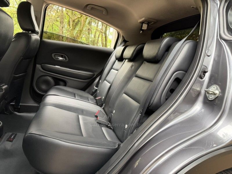 HONDA HR-V 1.8 16V EXL 2016/2016 KASPER VEÍCULOS DOIS IRMÃOS / Carros no Vale