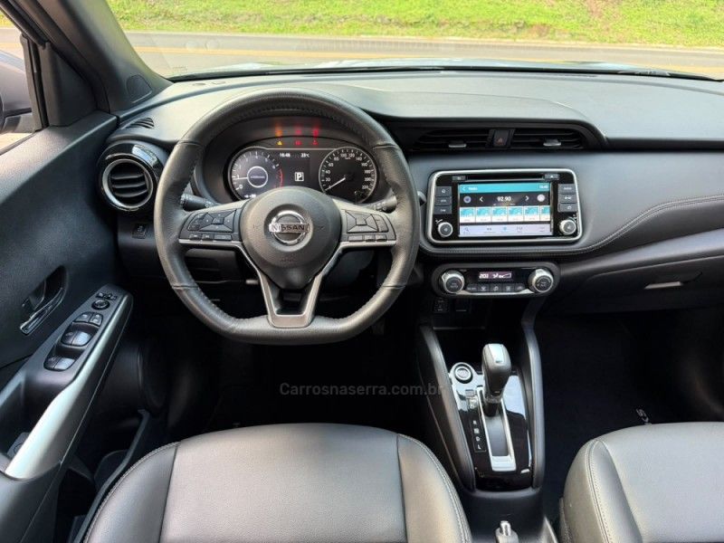NISSAN KICKS 1.6 16V SL XTRONIC 2019/2020 KASPER VEÍCULOS DOIS IRMÃOS / Carros no Vale NISSAN KICKS 1.6 16V SL XTRONIC 2019/2020 KASPER VEÍCULOS DOIS IRMÃOS / Carros no Vale