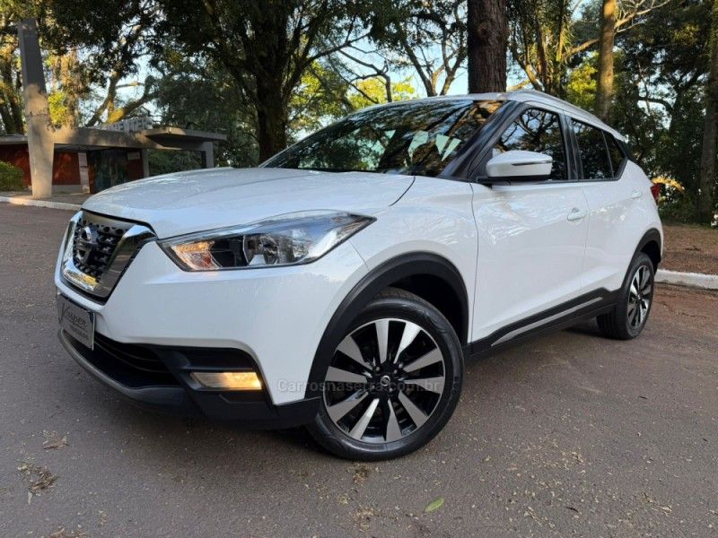 NISSAN KICKS 1.6 16V SV XTRONIC 2018/2019 KASPER VEÍCULOS DOIS IRMÃOS / Carros no Vale