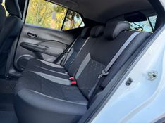 NISSAN KICKS 1.6 16V SV XTRONIC 2018/2019 KASPER VEÍCULOS DOIS IRMÃOS / Carros no Vale