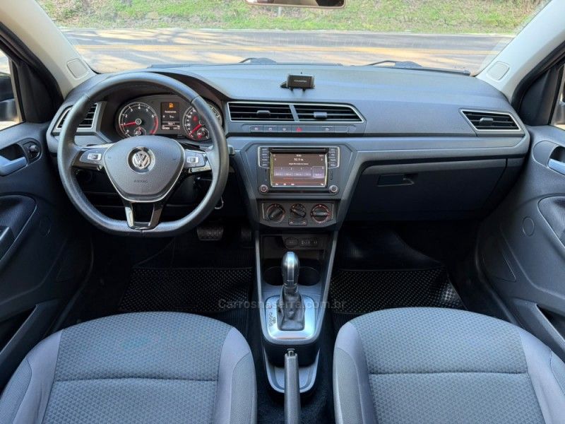 VOLKSWAGEN GOL 1.6 MSI 2018/2019 KASPER VEÍCULOS DOIS IRMÃOS / Carros no Vale