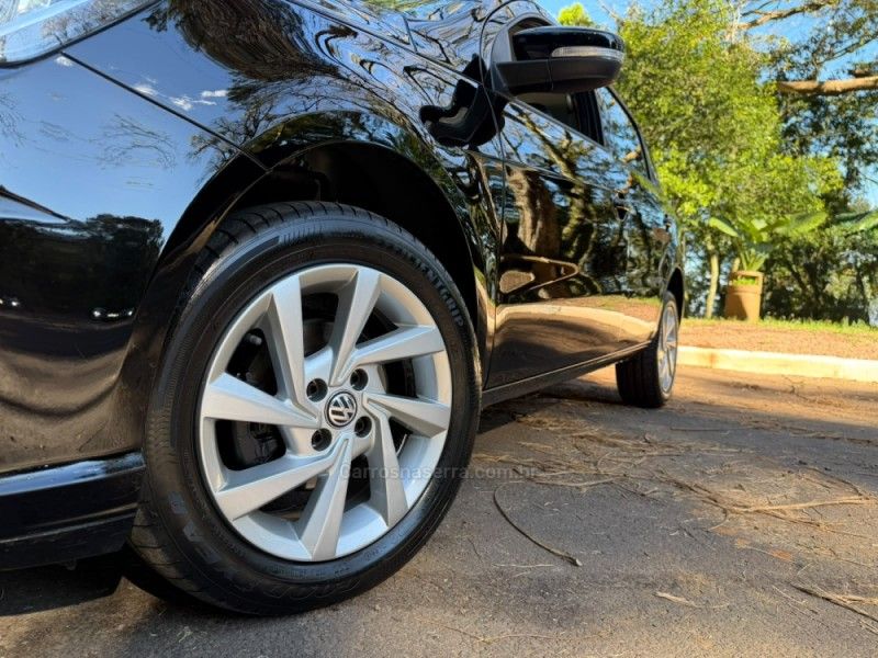 VOLKSWAGEN GOL 1.6 MSI 2018/2019 KASPER VEÍCULOS DOIS IRMÃOS / Carros no Vale
