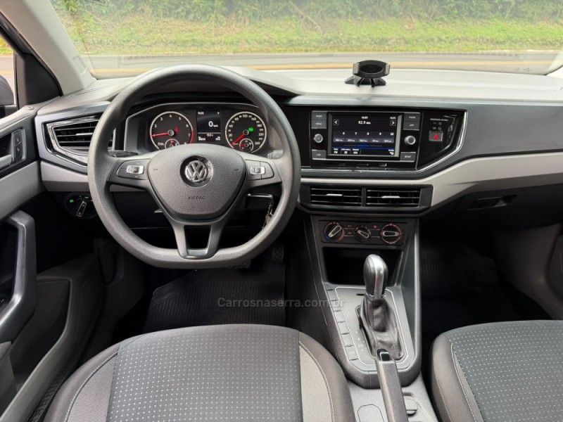 VOLKSWAGEN POLO 1.0 200 TSI COMFORTLINE 2020/2020 KASPER VEÍCULOS DOIS IRMÃOS / Carros no Vale