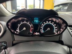 FORD FIESTA 1.6 SE HATCH 16V 2015/2016 PRIME MULTIMARCAS CAXIAS DO SUL / Carros no Vale
