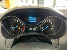 FORD FOCUS 2.0 SE SEDAN 16V 2017/2017 PRIME MULTIMARCAS CAXIAS DO SUL / Carros no Vale