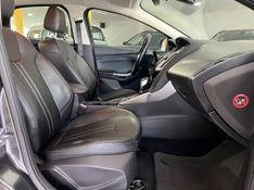 FORD FOCUS 2.0 SE SEDAN 16V 2017/2017 PRIME MULTIMARCAS CAXIAS DO SUL / Carros no Vale