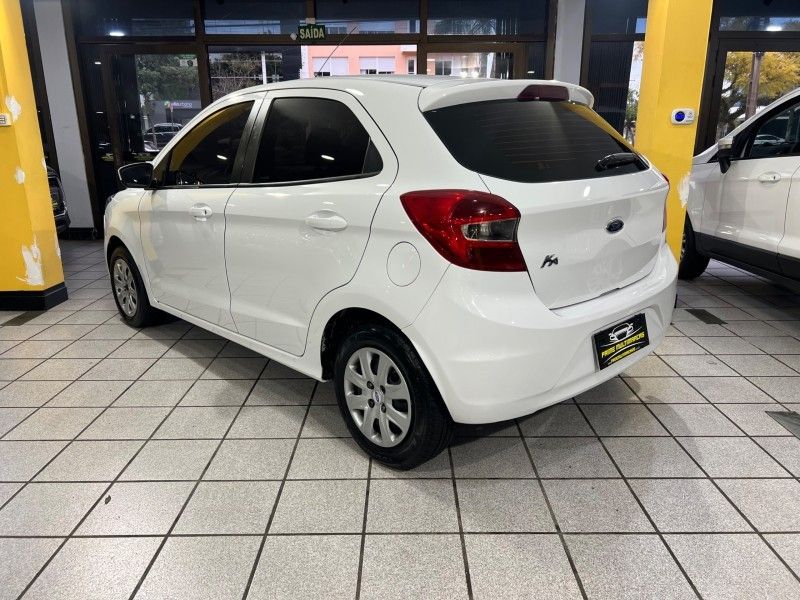 FORD KA 1.0 SE 12V 2015/2015 PRIME MULTIMARCAS CAXIAS DO SUL / Carros no Vale FORD KA 1.0 SE 12V 2015/2015 PRIME MULTIMARCAS CAXIAS DO SUL / Carros no Vale