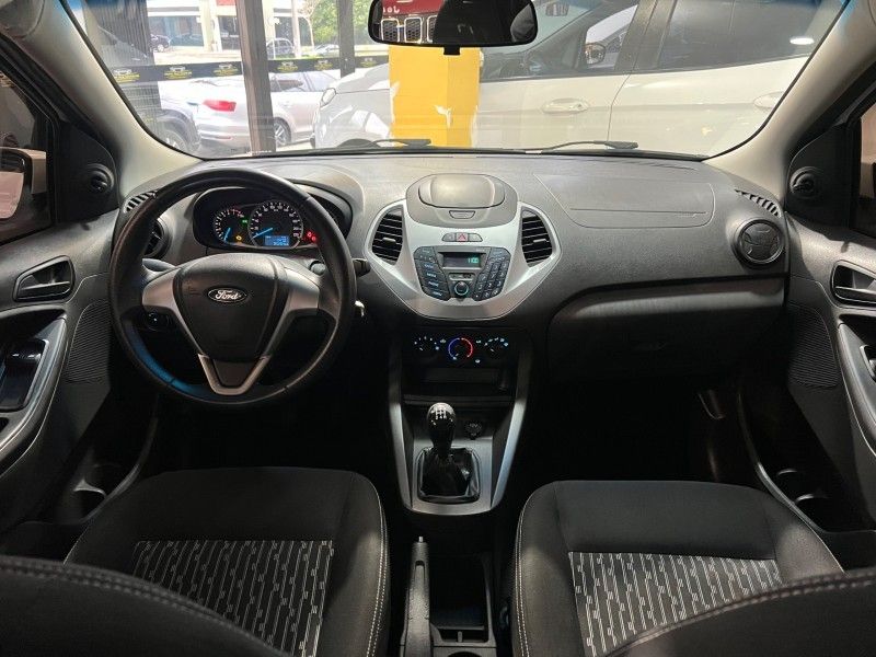 FORD KA 1.0 SE 12V 2015/2015 PRIME MULTIMARCAS CAXIAS DO SUL / Carros no Vale FORD KA 1.0 SE 12V 2015/2015 PRIME MULTIMARCAS CAXIAS DO SUL / Carros no Vale