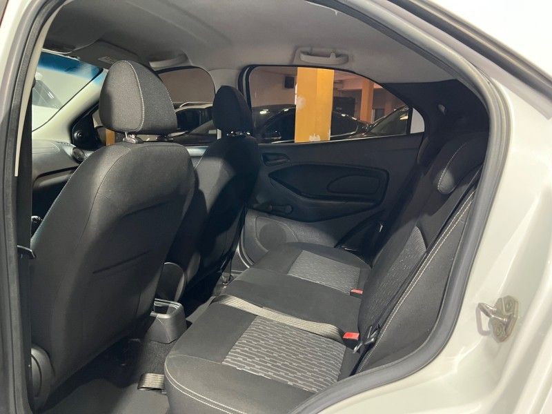 FORD KA 1.0 SE 12V 2015/2015 PRIME MULTIMARCAS CAXIAS DO SUL / Carros no Vale FORD KA 1.0 SE 12V 2015/2015 PRIME MULTIMARCAS CAXIAS DO SUL / Carros no Vale
