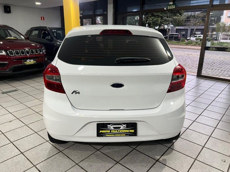FORD KA 1.0 SE 12V 2015/2015 PRIME MULTIMARCAS CAXIAS DO SUL / Carros no Vale FORD KA 1.0 SE 12V 2015/2015 PRIME MULTIMARCAS CAXIAS DO SUL / Carros no Vale