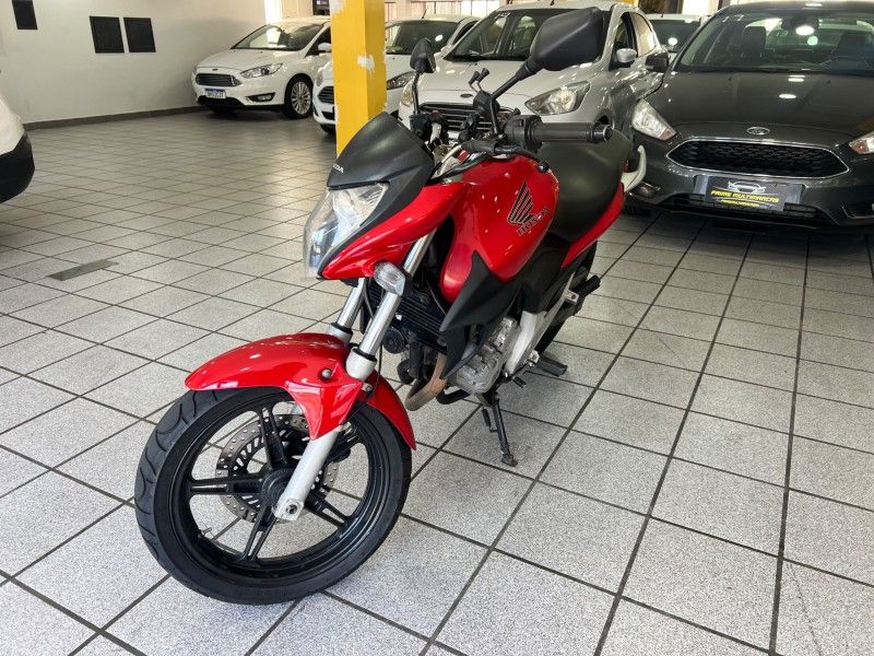 Honda Motos CB 300R 2012/2012 PRIME MULTIMARCAS CAXIAS DO SUL / Carros no Vale
