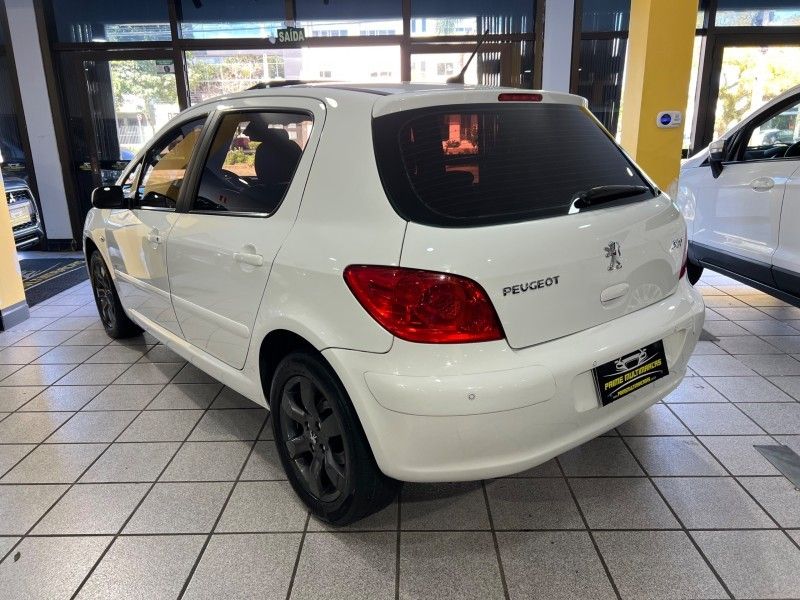 PEUGEOT 307 2.0 PREMIUM 16V 2011/2012 PRIME MULTIMARCAS CAXIAS DO SUL / Carros no Vale PEUGEOT 307 2.0 PREMIUM 16V 2011/2012 PRIME MULTIMARCAS CAXIAS DO SUL / Carros no Vale
