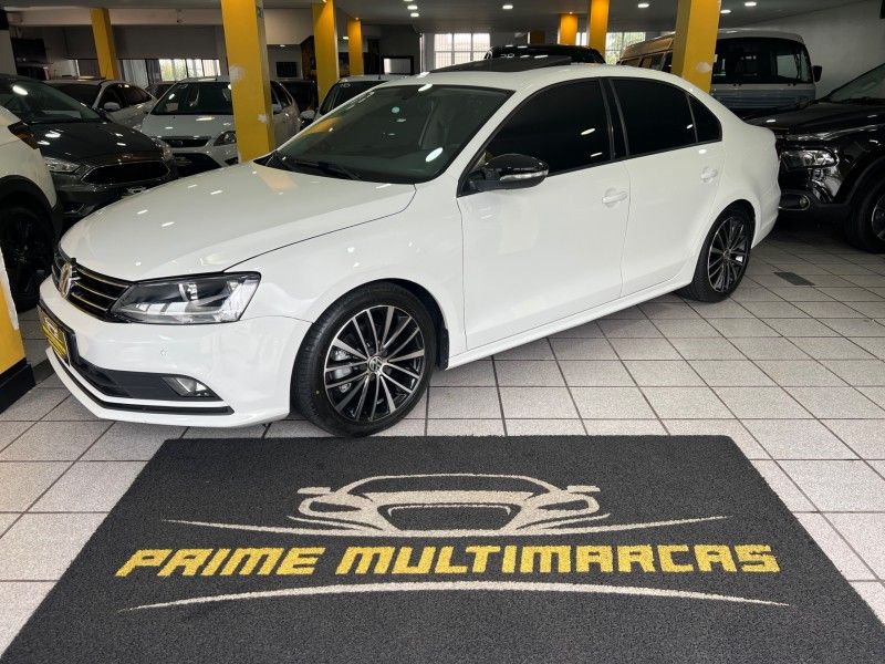 VOLKSWAGEN JETTA 1.4 16V TSI COMFORTLINE TIPTRONIC 2017/2017 PRIME MULTIMARCAS CAXIAS DO SUL / Carros no Vale VOLKSWAGEN JETTA 1.4 16V TSI COMFORTLINE TIPTRONIC 2017/2017 PRIME MULTIMARCAS CAXIAS DO SUL / Carros no Vale