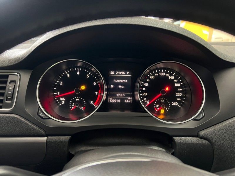 VOLKSWAGEN JETTA 1.4 16V TSI COMFORTLINE TIPTRONIC 2017/2017 PRIME MULTIMARCAS CAXIAS DO SUL / Carros no Vale VOLKSWAGEN JETTA 1.4 16V TSI COMFORTLINE TIPTRONIC 2017/2017 PRIME MULTIMARCAS CAXIAS DO SUL / Carros no Vale