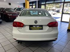 VOLKSWAGEN JETTA 2.0 COMFORTLINE TIPTRONIC 2013/2013 PRIME MULTIMARCAS CAXIAS DO SUL / Carros no Vale