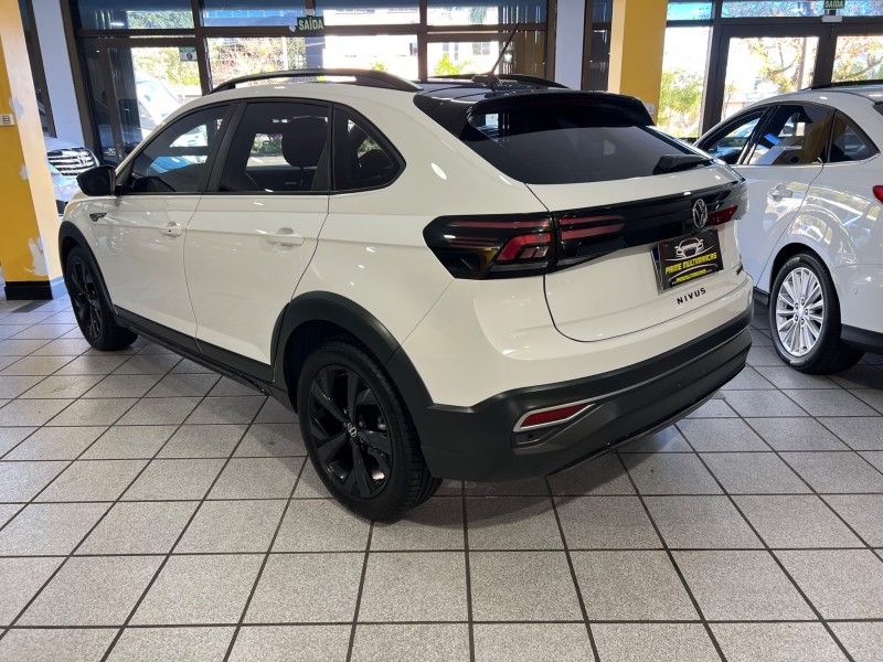 VOLKSWAGEN NIVUS 1.0 TSI HIGHLINE 2023/2024 PRIME MULTIMARCAS CAXIAS DO SUL / Carros no Vale