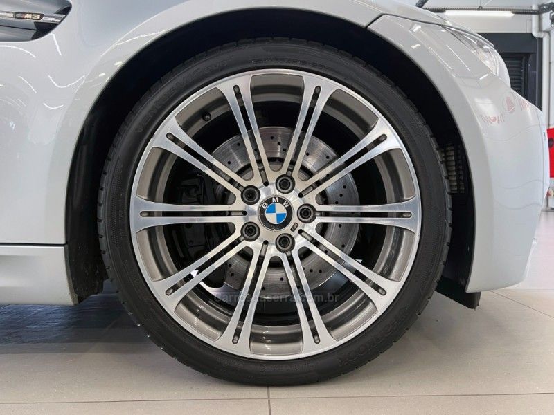 BMW M3 4.0 CABRIOLET V8 32V 2008/2009 ÓTIMA CAR FLORES DA CUNHA / Carros no Vale
