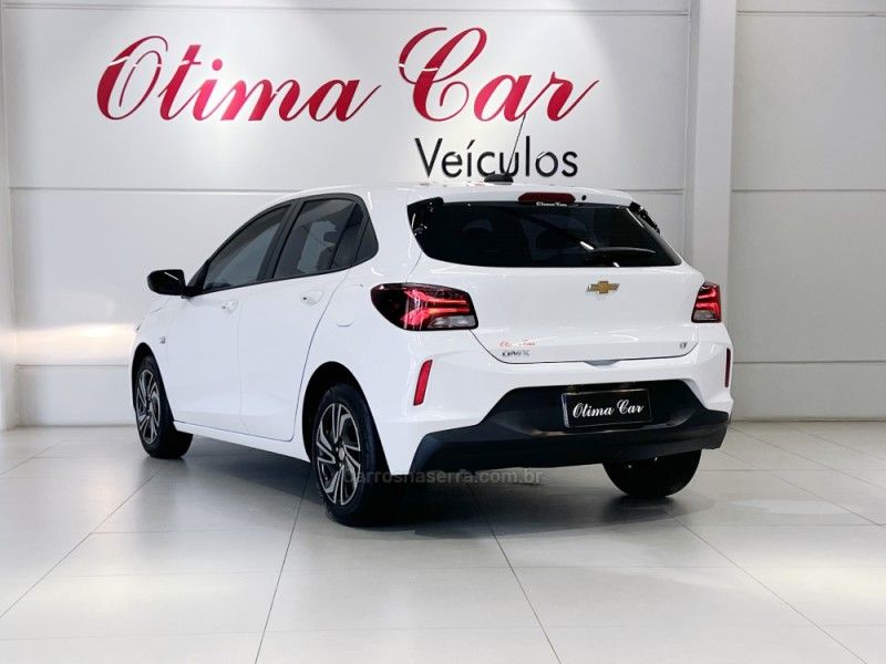 CHEVROLET ONIX 1.0 LT 12V 2024/2025 ÓTIMA CAR FLORES DA CUNHA / Carros no Vale
