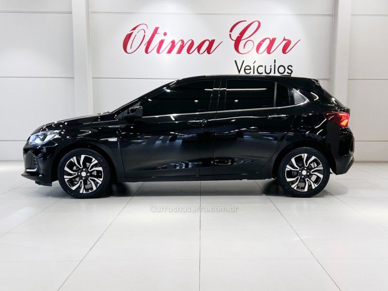 CHEVROLET ONIX 1.0 PREMIER 12V TURBO 2023/2023 ÓTIMA CAR FLORES DA CUNHA / Carros no Vale