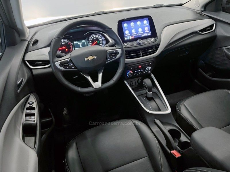 CHEVROLET ONIX 1.0 PREMIER 12V TURBO 2025/2025 ÓTIMA CAR FLORES DA CUNHA / Carros no Vale