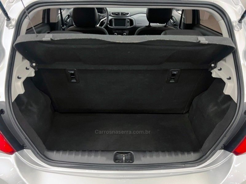 CHEVROLET ONIX 1.4 MPFI ACTIV 8V 2018/2019 ÓTIMA CAR FLORES DA CUNHA / Carros no Vale
